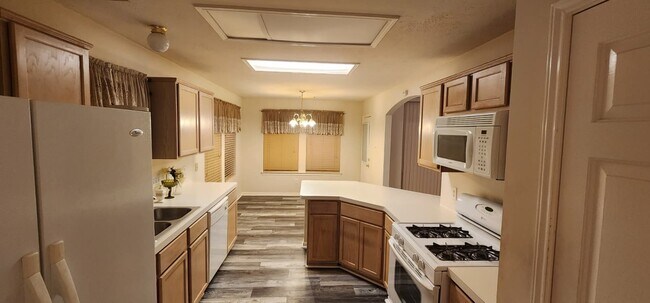 Foto del edificio - 1810 Tangleberry Ct