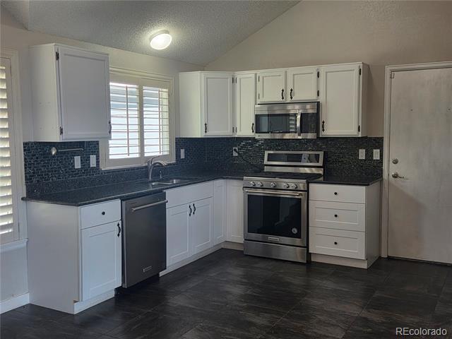 Foto del edificio - 3738 Rosewalk Ct