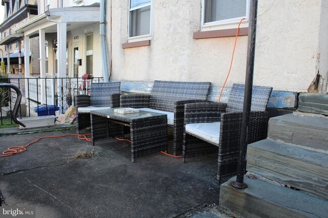 Building Photo - 4144 Freeland Ave