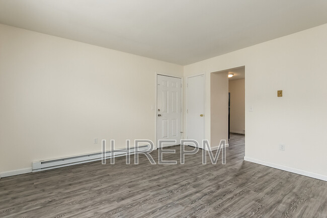 Building Photo - 2589 Red Rock Blvd