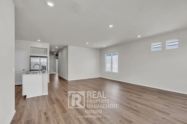 Building Photo - 17939 W Calle Lejos