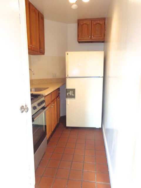 Foto del edificio - 635 Flatbush Ave