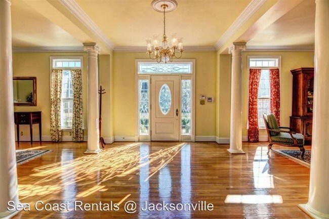 Building Photo - 5 br, 3 bath House - 104 Dover Lane