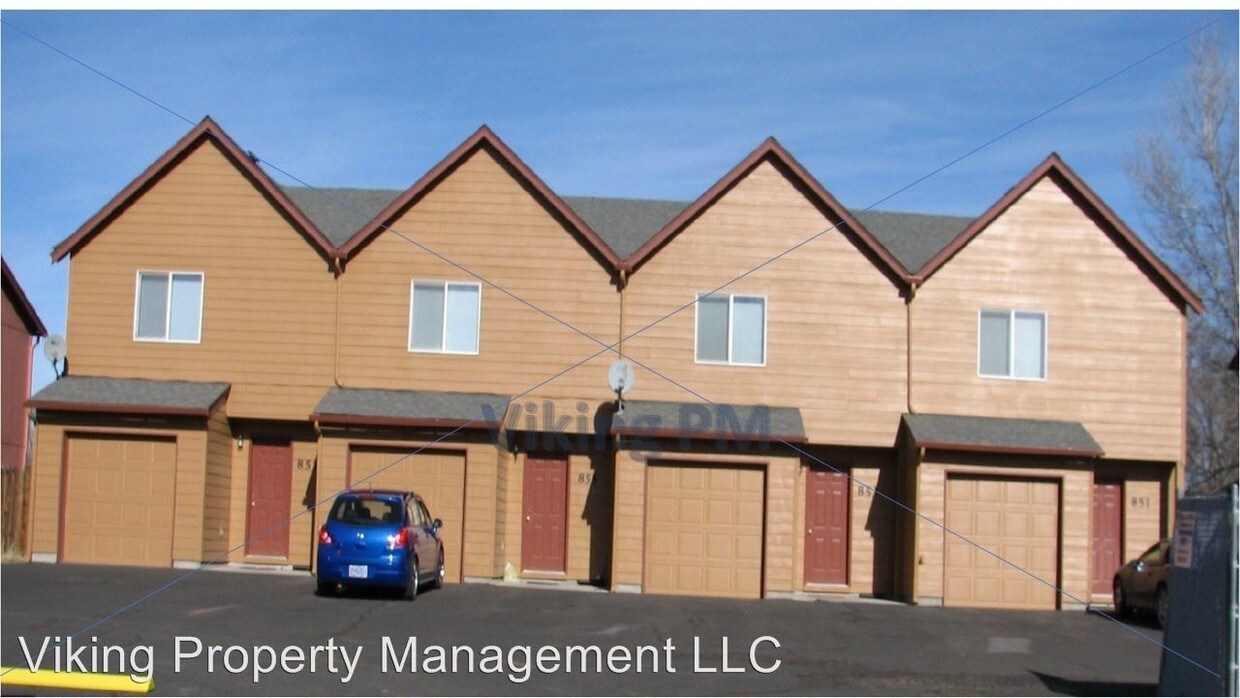 851 NW 10th St, Prineville, OR 97754 Condo for Rent in Prineville, OR