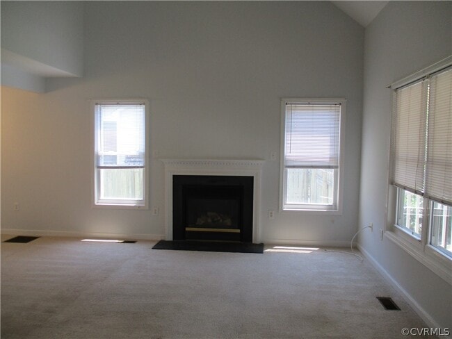 Building Photo - 218 Henry Clay Rd