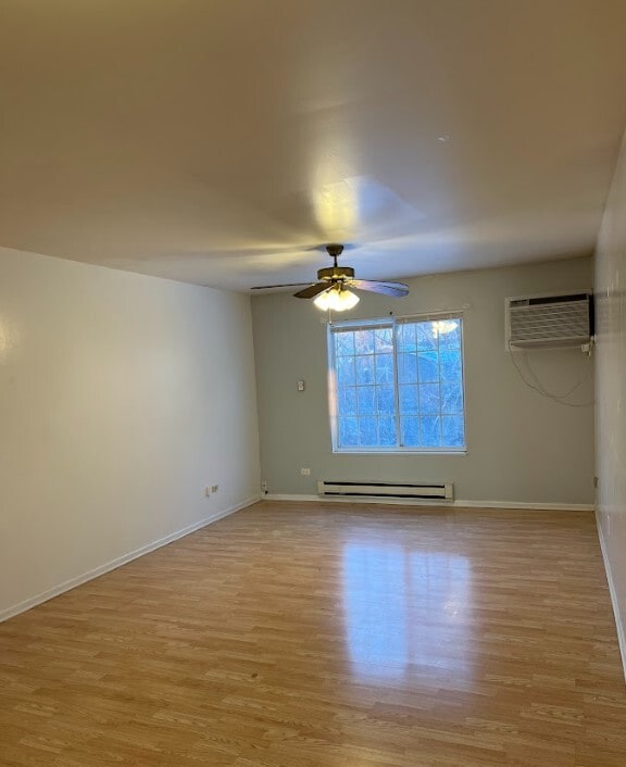 Building Photo - 653 Swan Dr