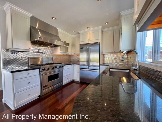 Foto del edificio - 3 br, 1 bath House - 1320 Hermosa Ave