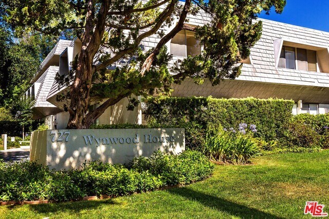 Primary Photo - 727 S Orange Grove Blvd