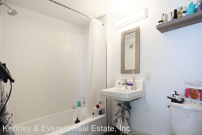 Foto del edificio - Studio, 1 bath House - 1532 Howard Street ...