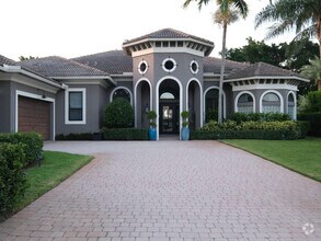 Building Photo - 12465 World Cup Ln