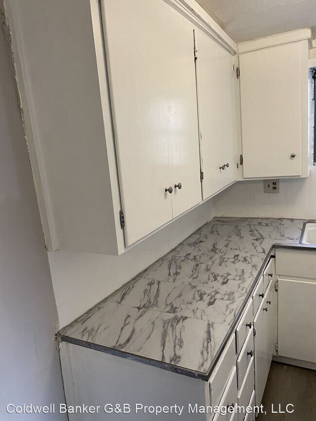 Foto del edificio - 2 br, 1 bath House - 431 SE California Ave