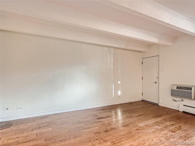 Foto del edificio - 701 E Bayaud Ave