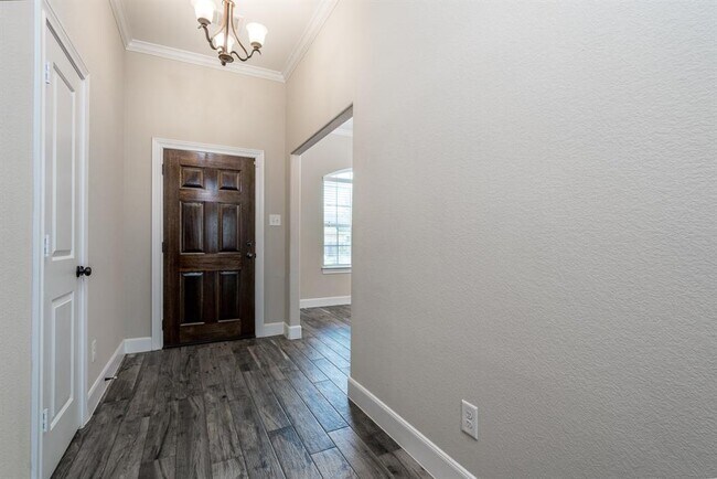 Foto del edificio - 18123 Willow Edge Dr