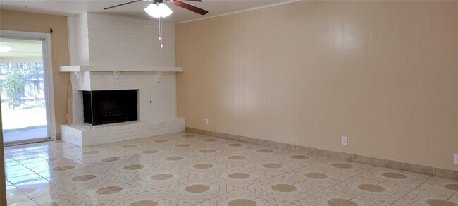 Building Photo - 10610 Berthound Dr