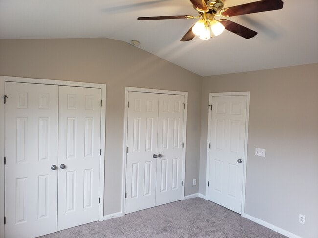 Foto del edificio - 2853 Summergrove Ct