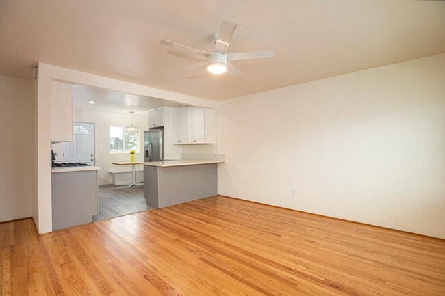 Foto del edificio - Stylish La Mesa 2-Bed with Huge Private Ya...
