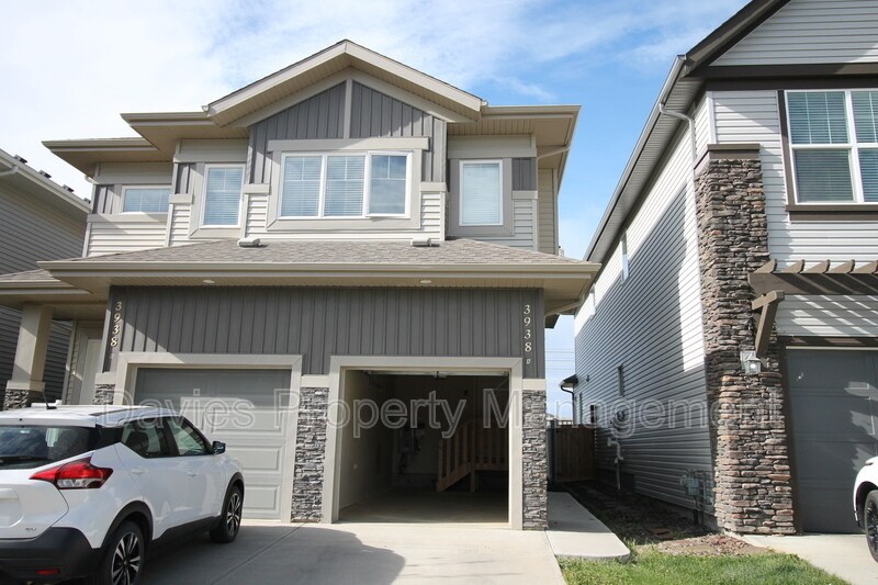 Photo principale - 3938 Claxton Loop SW