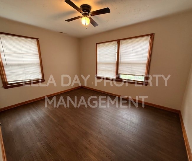 Foto del edificio - 2512 S Ellis St