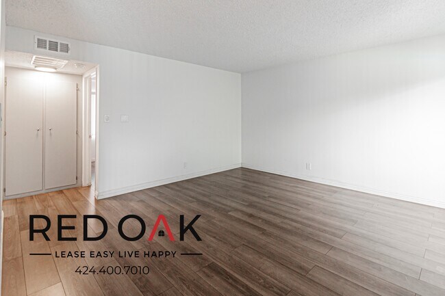 Building Photo - 8335 Washington Blvd