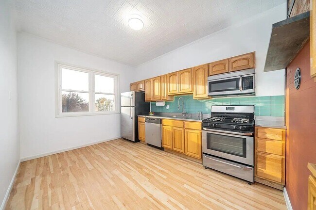 Foto del edificio - 2507 Palisade Ave
