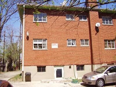 Building Photo - Summit Road Apartments