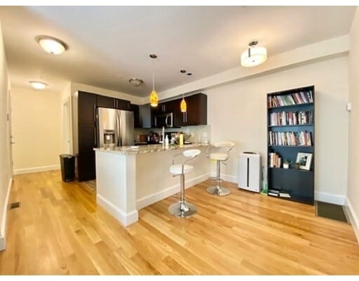 Building Photo - 108 South St