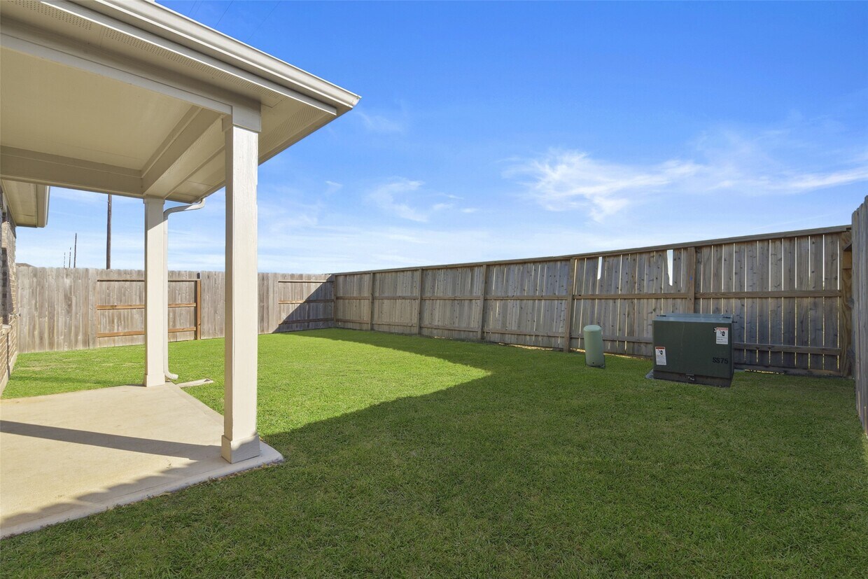 Foto del edificio - 21247 Catalina Palm Dr