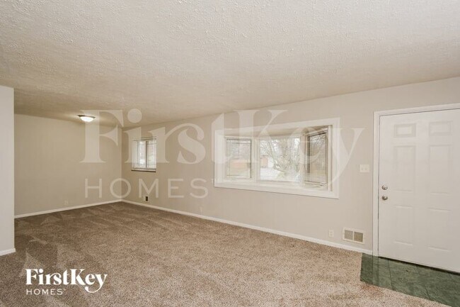 Foto del edificio - 5602 Culver St