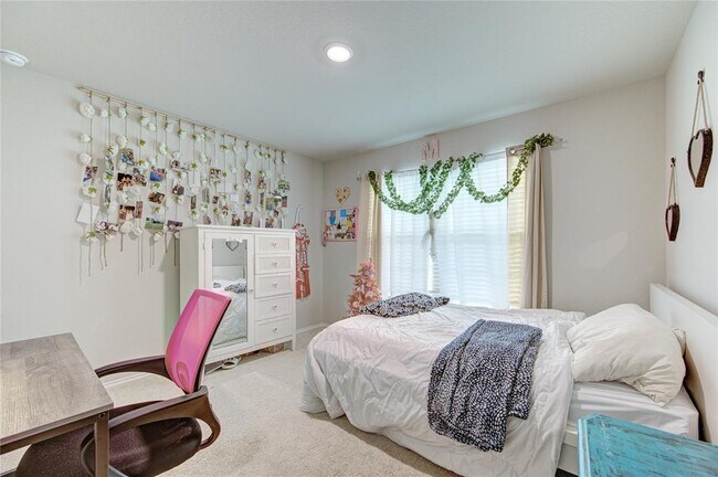Foto del edificio - 1718 Pickford Knolls Ln