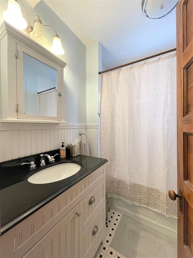 Foto del edificio - 87 Bartlett St