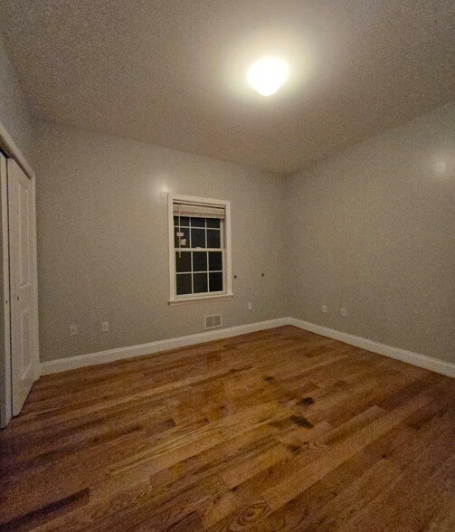 Foto del edificio - 190 Arlington Ave