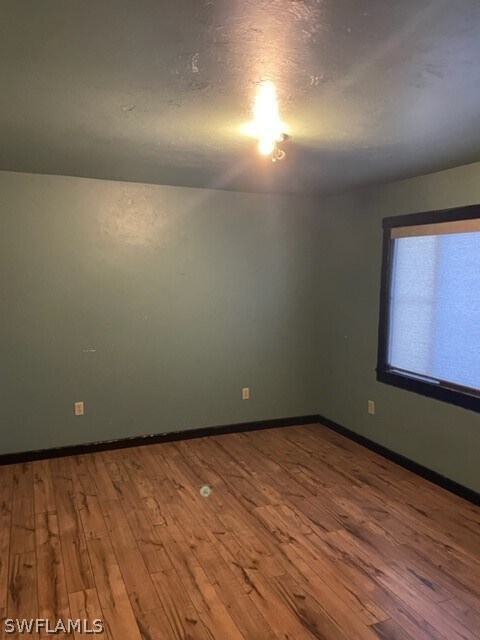 Foto principal - 1311 SE 23rd Pl