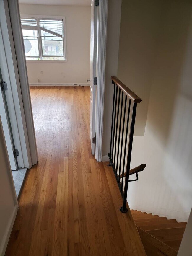 Foto del edificio - 6901 Avenue N