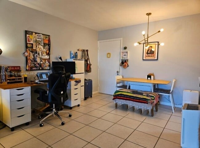 Photo - 3000 NE 16th Ave Apartment