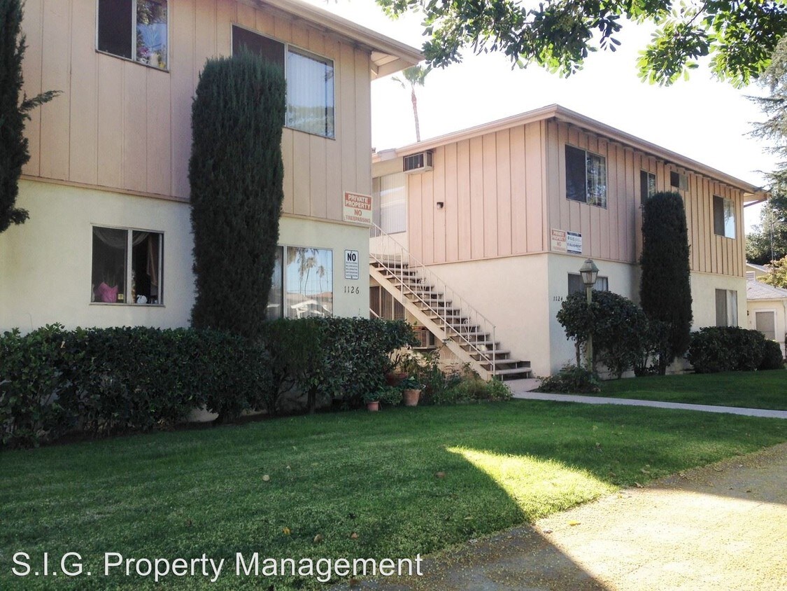 Primary Photo - 1124 E Doran St