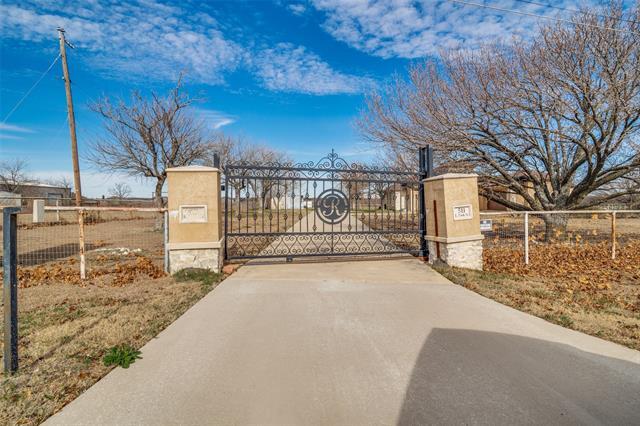 Building Photo - 511 E Cook St