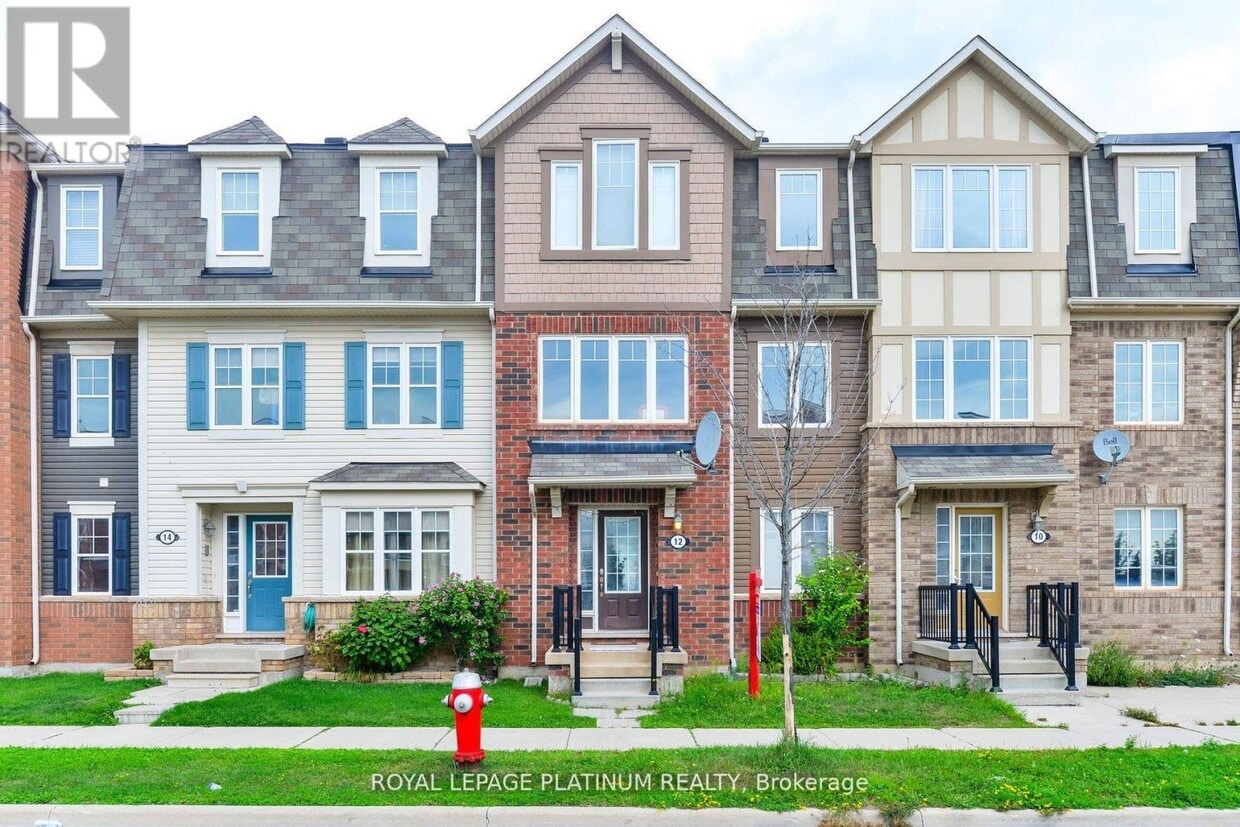 Primary Photo - 12 Ganton Heights