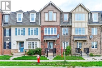 Building Photo - 12 Ganton Heights