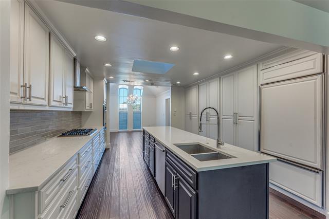 Foto del edificio - 5820 Orchid Ln