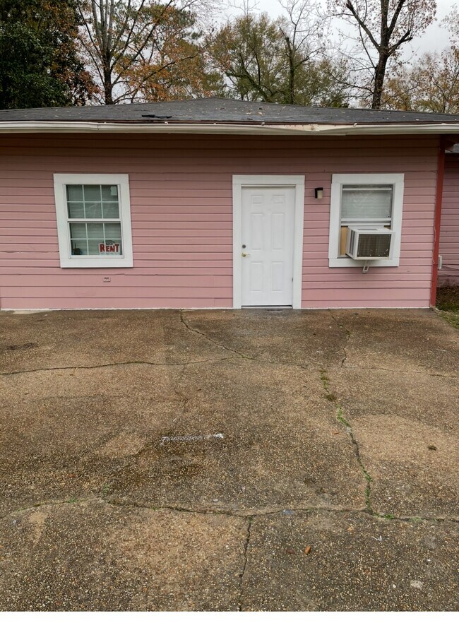 Foto del edificio - 509 S Laurel St