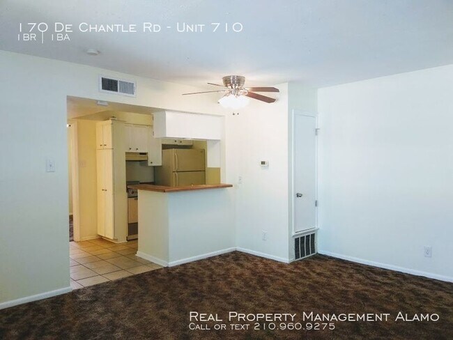 Building Photo - 170 De Chantle Rd