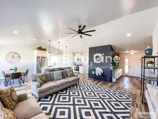 Foto del edificio - 6389 Maggie Dr