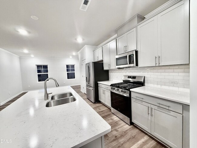 Building Photo - 470 Carolina Spgs Blvd