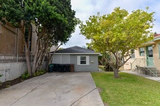 Building Photo - 146 W Marquita