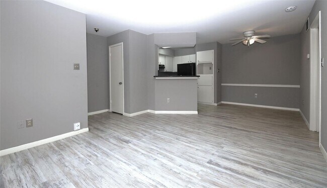 Foto del edificio - 2626 Holly Hall St