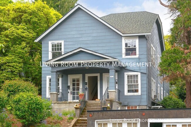 Building Photo - 3915 S. Corbett-#1