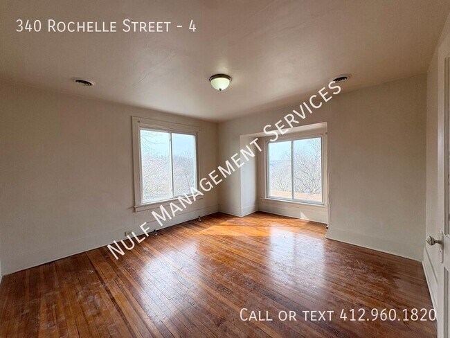 Foto del edificio - 340 Rochelle St