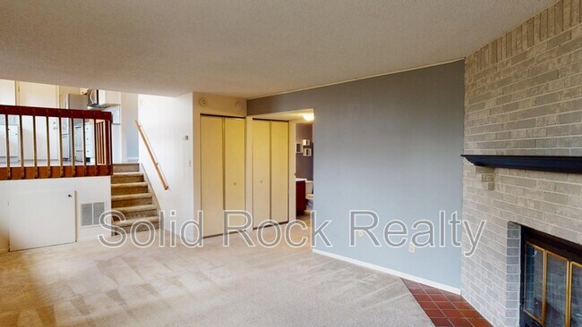 Foto del edificio - 2465 Ptarmigan Ln