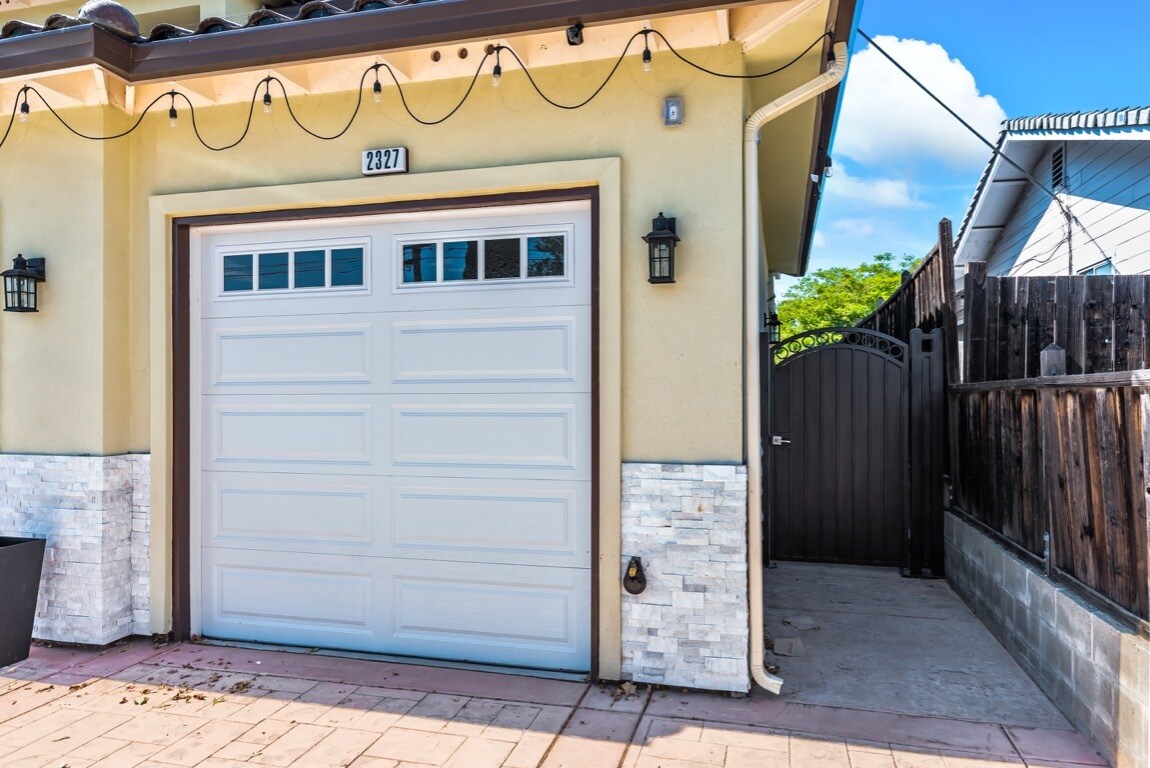 2327 Jackson St, Fremont, CA 94539 Townhome Rentals in Fremont CA