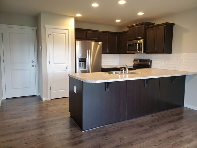 Building Photo - Beautiful home in excellent location!!!